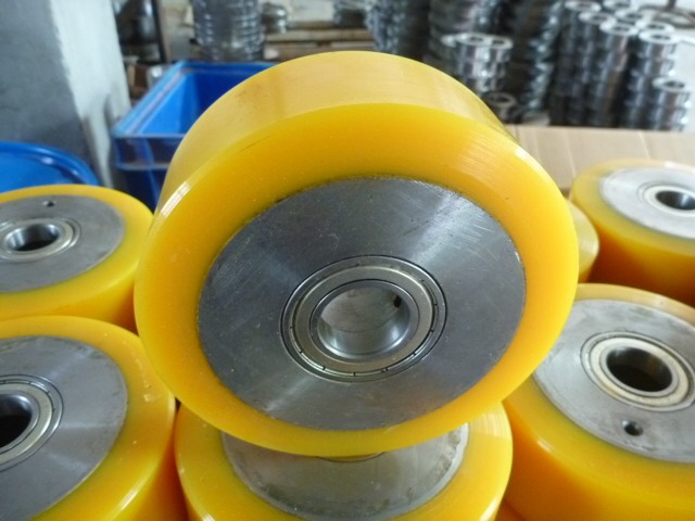 優霞聚氨酯膠輪 卓越性能與廣泛應用